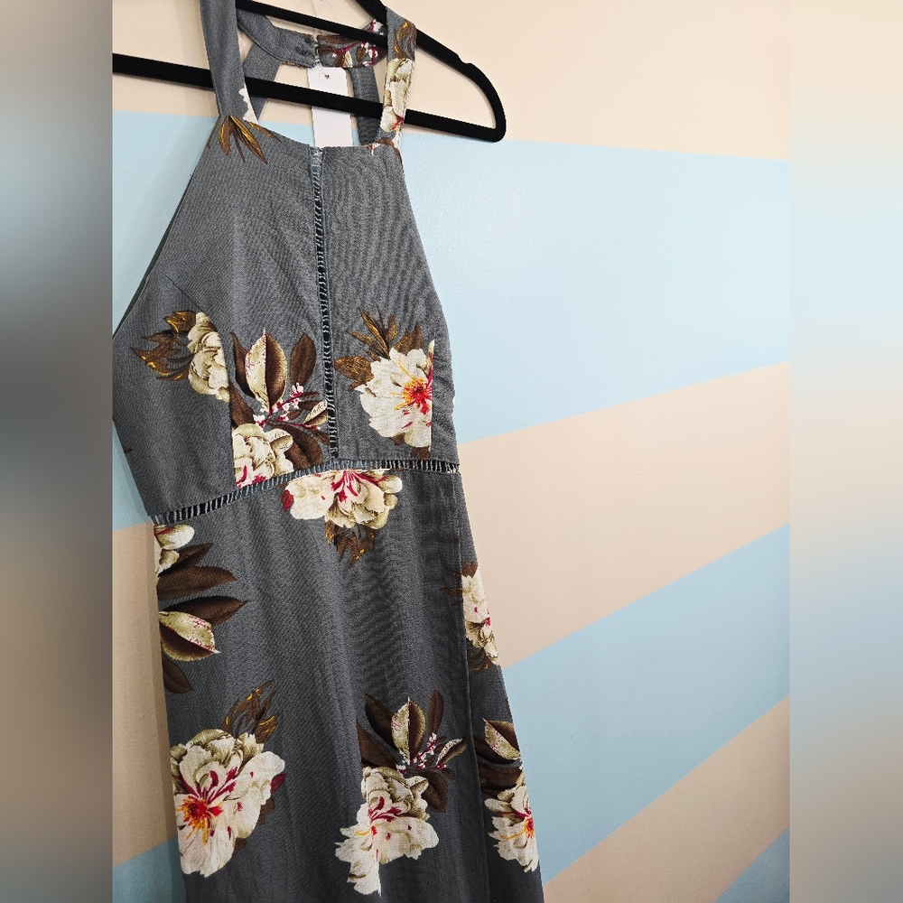 NWT Zesica Floral Gray Halter Split Maxi Dress - Picture 3 of 10